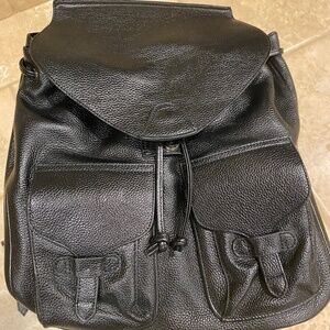 Vicenzo Leather Backpack
